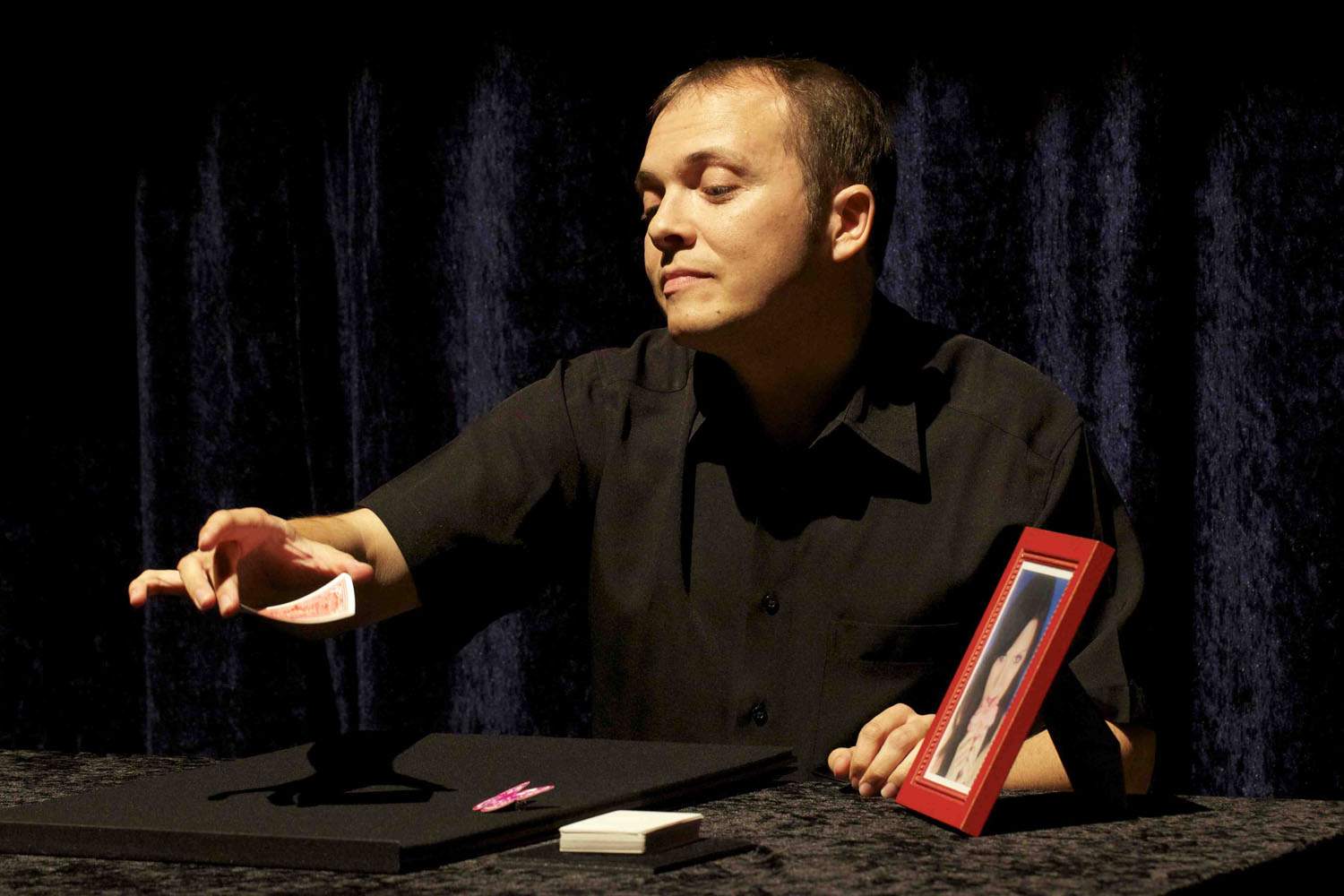 The French magician Boris Wild performing his close-up act « The Butterfly Act »