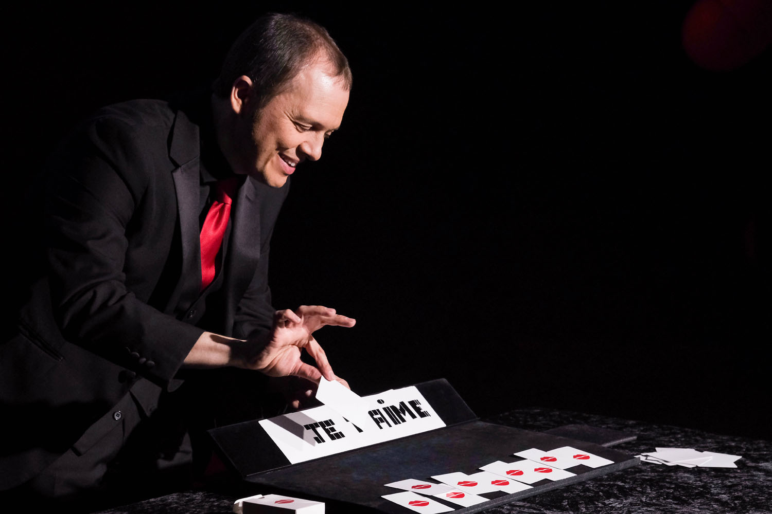 The French magician Boris Wild performing his close-up act « The Kiss Act » awarded at FISM