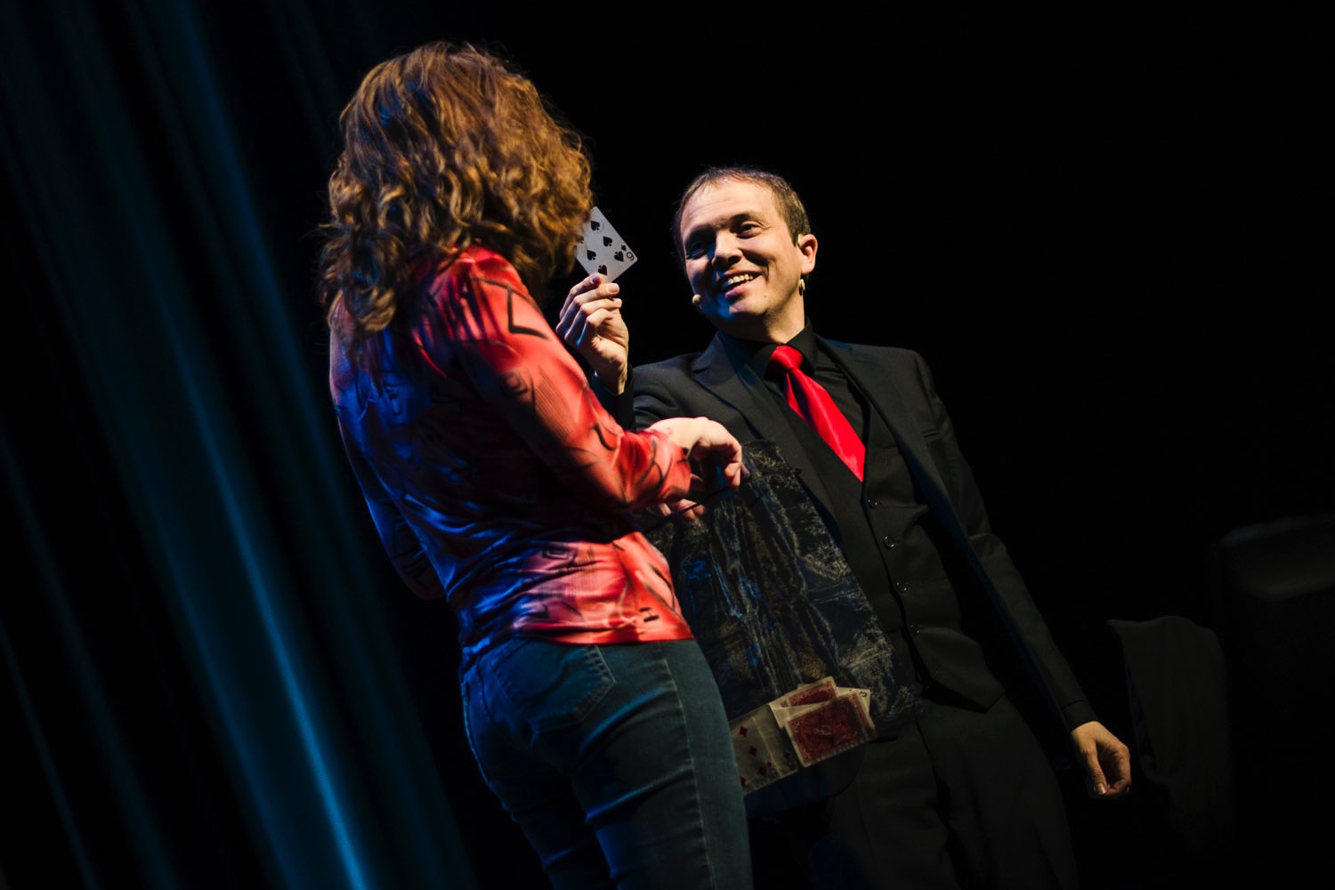 The magician Boris Wild on stage performing his magic show Crescendo