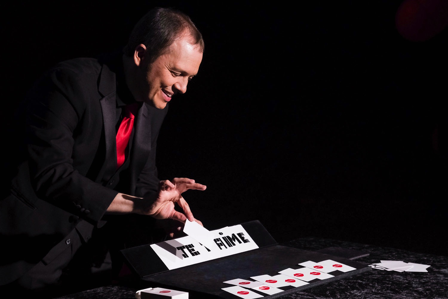 The French magician Boris Wild performing his close-up act « The Kiss Act » awarded at FISM